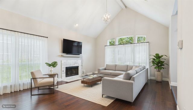1405 Meadowbrook Drive, Mckinney, TX 75069
