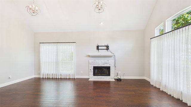 1405 Meadowbrook Drive, Mckinney, TX 75069