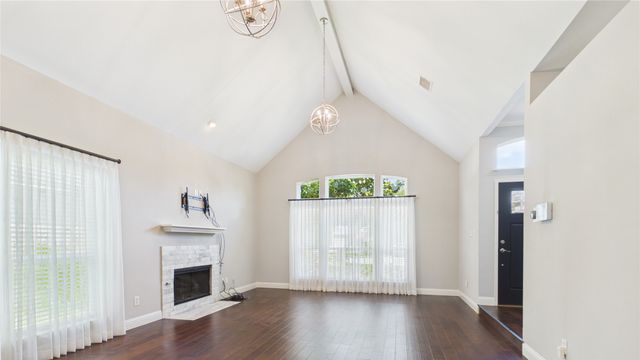 1405 Meadowbrook Drive, Mckinney, TX 75069