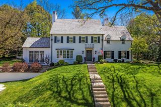 323 S Garfield AVENUE, Janesville, WI 53545