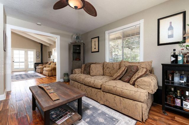 11266 Clinton Bar Rd, Pine Grove, CA 95665