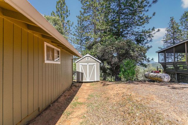 11266 Clinton Bar Rd, Pine Grove, CA 95665