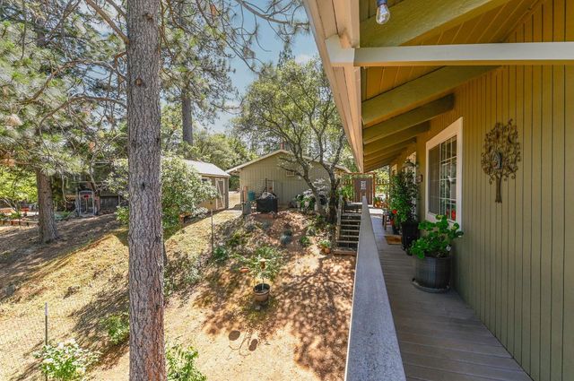11266 Clinton Bar Rd, Pine Grove, CA 95665