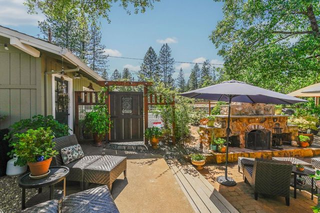 11266 Clinton Bar Rd, Pine Grove, CA 95665