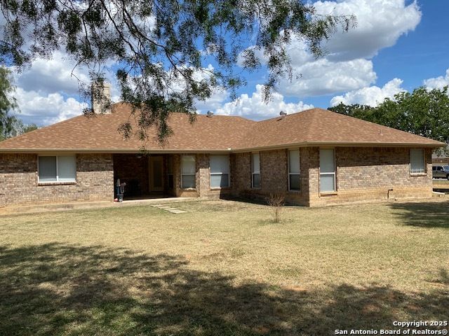 220 S Wind, Lytle, TX 78052