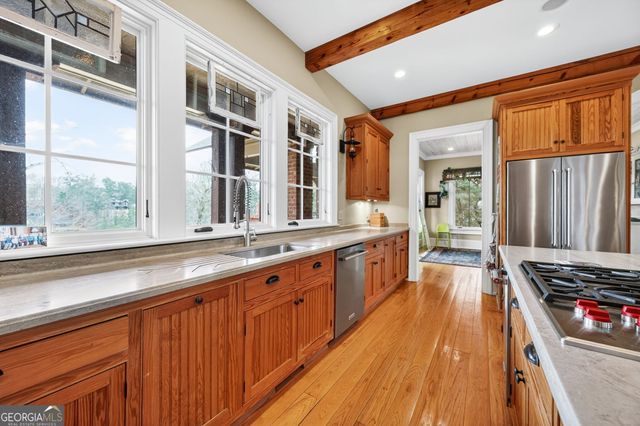 101 River Shoals Circle, Forsyth, GA 31029