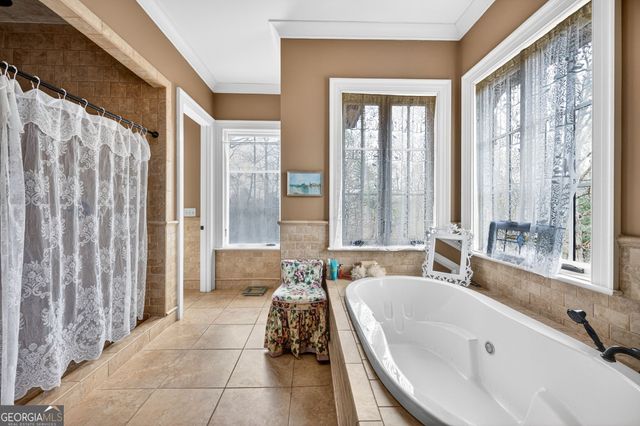 101 River Shoals Circle, Forsyth, GA 31029