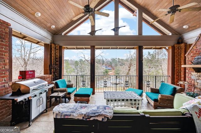 101 River Shoals Circle, Forsyth, GA 31029