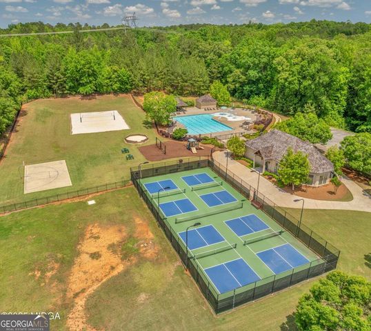 101 River Shoals Circle, Forsyth, GA 31029