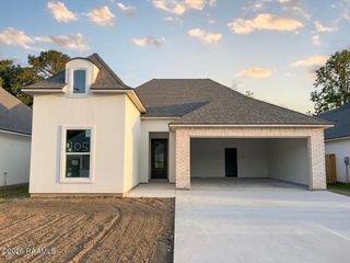 105 Berchman Oaks Drive, Lafayette, LA 70506