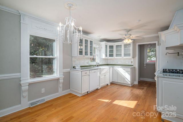 1131 Woodvale Avenue, Gastonia, NC 28054