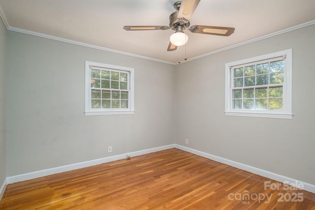 1131 Woodvale Avenue, Gastonia, NC 28054