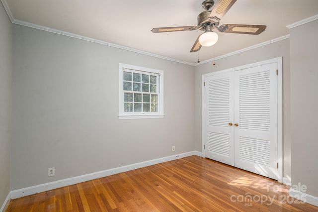 1131 Woodvale Avenue, Gastonia, NC 28054