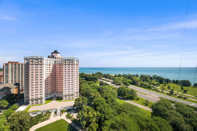 5455 N Sheridan Road 2003, Chicago, IL 60640