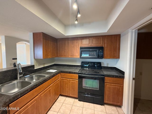 5104 N 32ND Street 446, Phoenix, AZ 85018