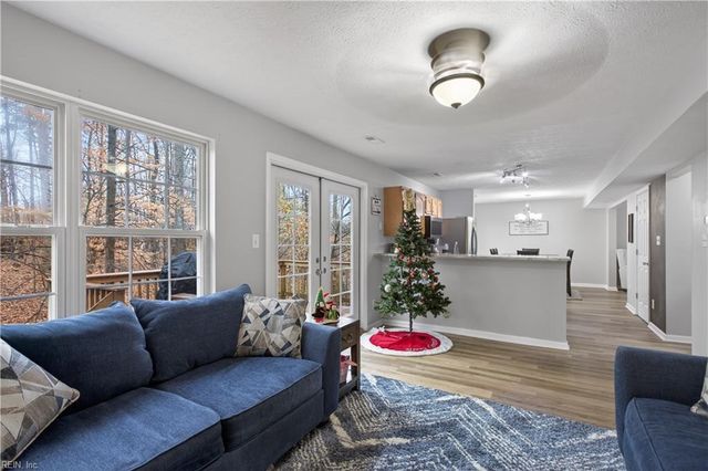 148 View Pointe DR, Newport News, VA 23603