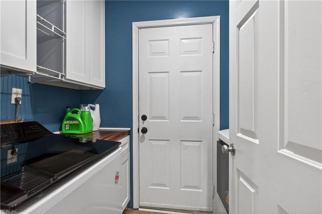 148 View Pointe DR, Newport News, VA 23603