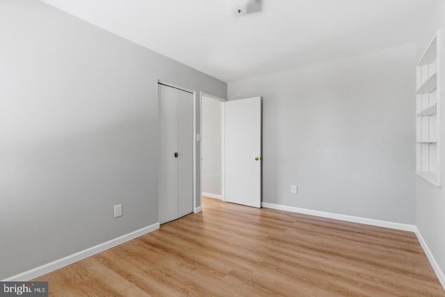 1813 OLMSTEAD DR, Falls Church, VA 22043