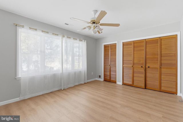 1813 OLMSTEAD DR, Falls Church, VA 22043