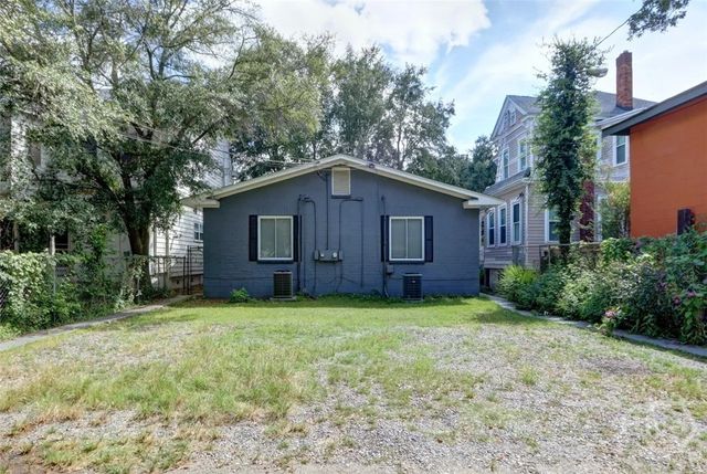 732 E Henry Street, Savannah, GA 31401