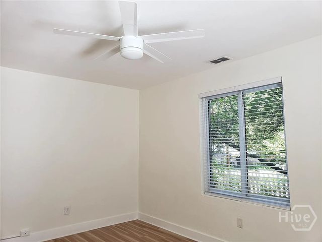 732 E Henry Street, Savannah, GA 31401