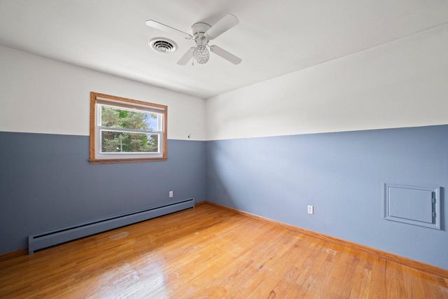 N91W17752 Saint Regis DRIVE, Menomonee Falls, WI 53051