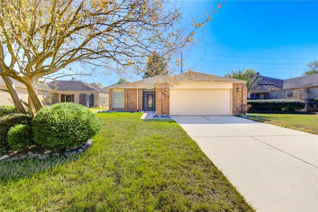 1927 Ash Meadow Drive, Houston, TX 77090