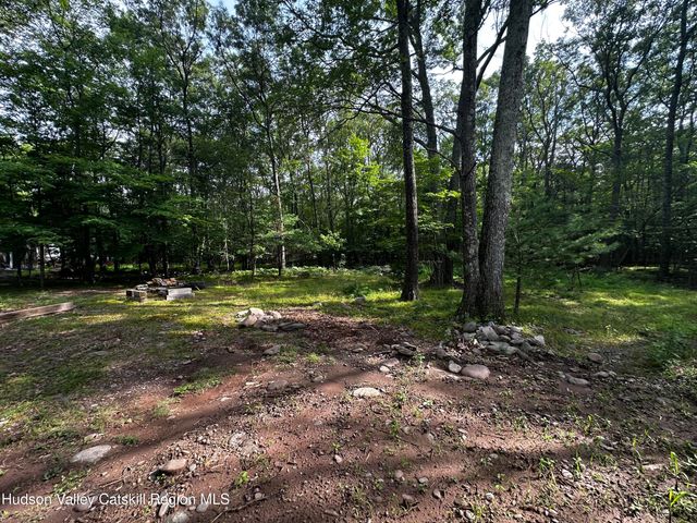 143 Manorkill Road, Saugerties, NY 12477