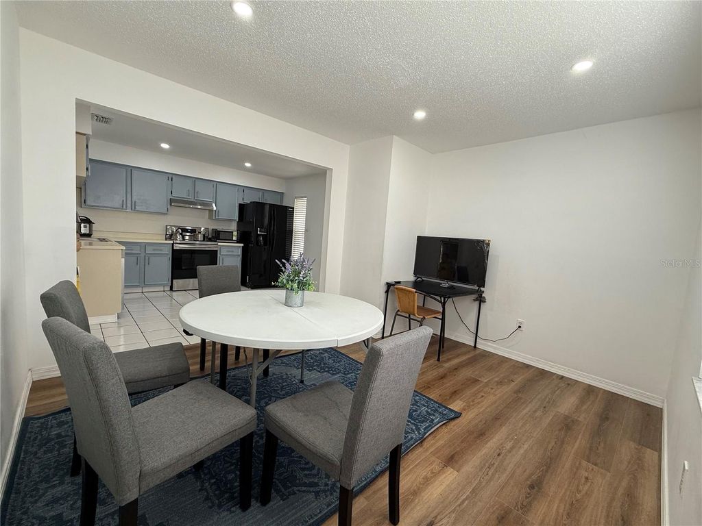 Image 15 of property listing at 14022 CITRUS POINTE DRIVE, Tampa, FL 33625