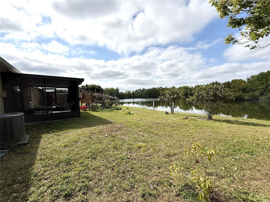 Image 29 of property listing at 14022 CITRUS POINTE DRIVE, Tampa, FL 33625