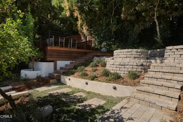 1612 Redcliff Street, Los Angeles, CA 90026