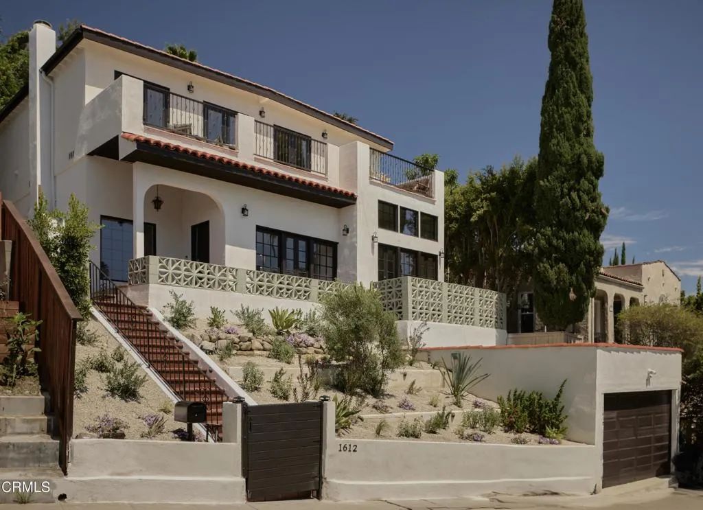 1612 Redcliff Street, Los Angeles, CA 90026