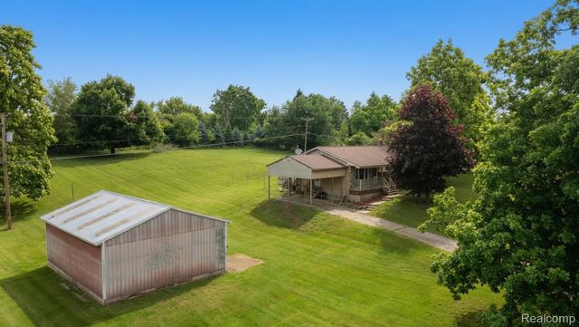 8040 Smith Road, Argentine Township, MI 48436