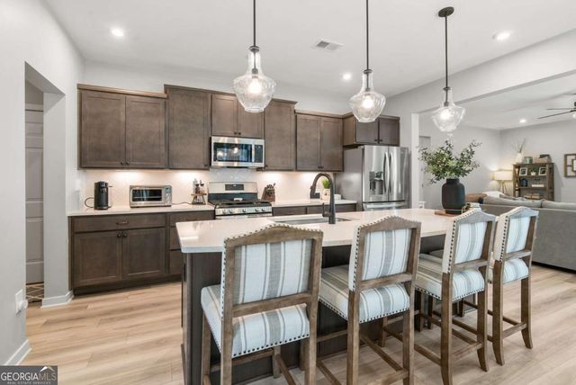 8530 Scenic Ridge Way, Ball Ground, GA 30107