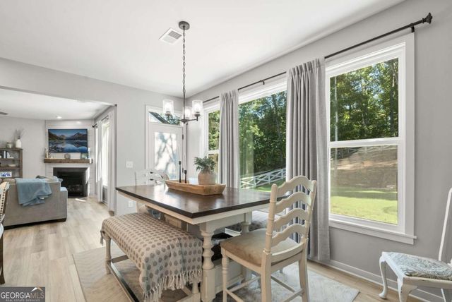 8530 Scenic Ridge Way, Ball Ground, GA 30107