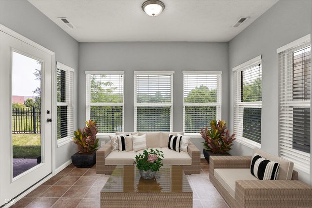 11455 Clay Hill Lane UNIT 104, Fishers, IN 46037
