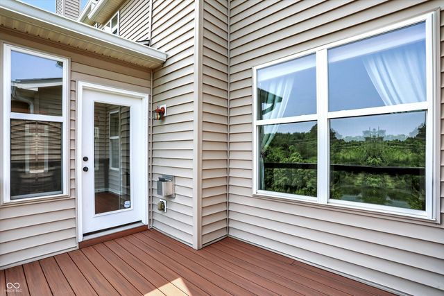 11455 Clay Hill Lane UNIT 104, Fishers, IN 46037