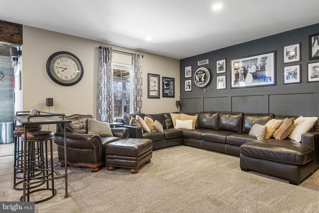 57 METKA RD, Royersford, PA 19468