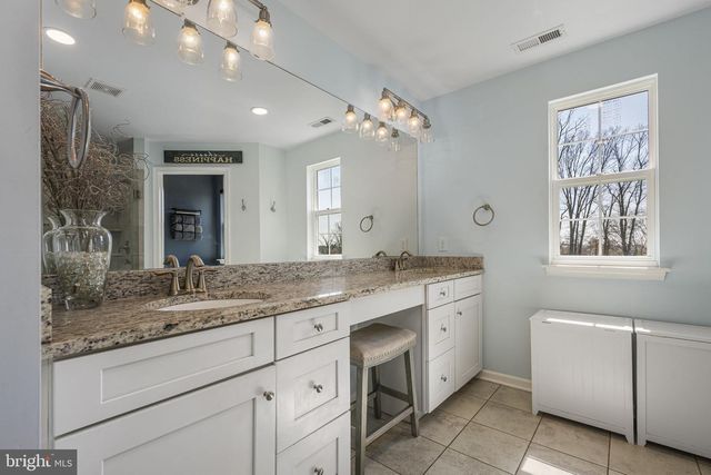 57 METKA RD, Royersford, PA 19468