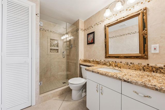 555 SE 6th Avenue 11d, Delray Beach, FL 33483