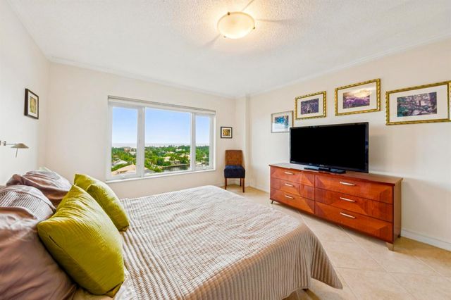 555 SE 6th Avenue 11d, Delray Beach, FL 33483