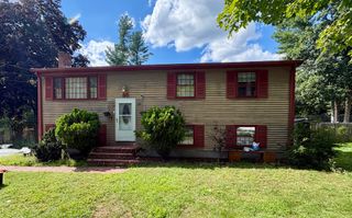 50 Alice Rd, Raynham, MA 02767