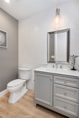 901 23rd, Santa Monica, CA 90403