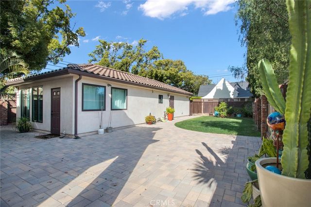 901 23rd, Santa Monica, CA 90403