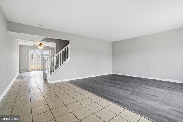 33 MILSTONE CT, Sicklerville, NJ 08081