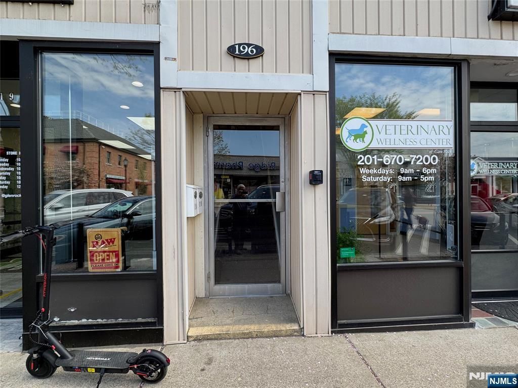 196 rock Rock Road 2 A, Glen Rock, NJ 07452