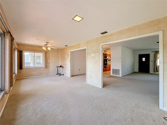 13225 COUNTRY CLUB DRIVE, Tavares, FL 32778