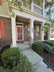 203 Oneida Court, Denver, CO 80220