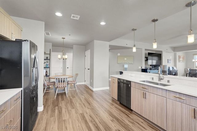 8255 Las Vegas Boulevard 722, Las Vegas, NV 89123