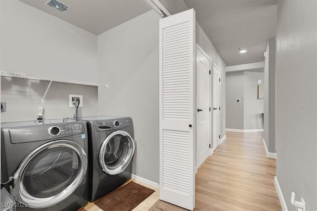 8255 Las Vegas Boulevard 722, Las Vegas, NV 89123